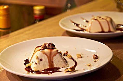 Confronto tra gelato semifreddo e parfait