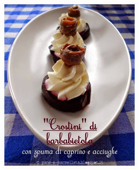 Verrine con spuma di acciughe e nocciole