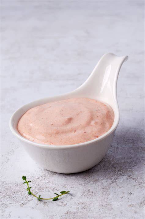 salsa rosa italiana in ciotola