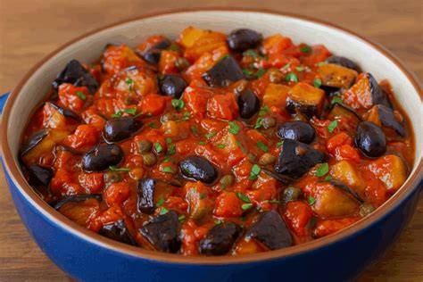 Melanzane pomodori olive contorno mediterraneo