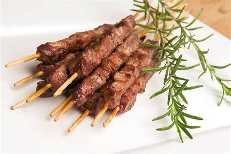 Arrosticini abruzzesi di ovino
