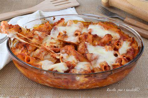 pasta al forno gorgonzola mozzarella prosciutto
