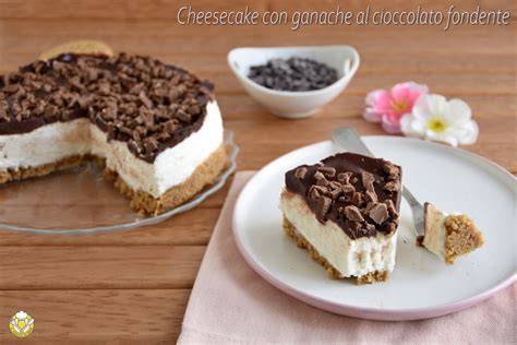 Cheesecake al latte cremosa con ganache