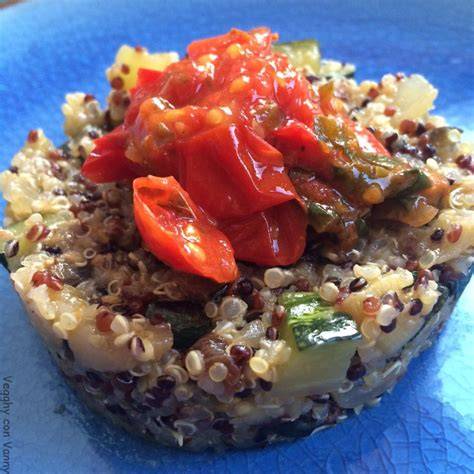 Quinoa cotta con sugo pomodoro basilico