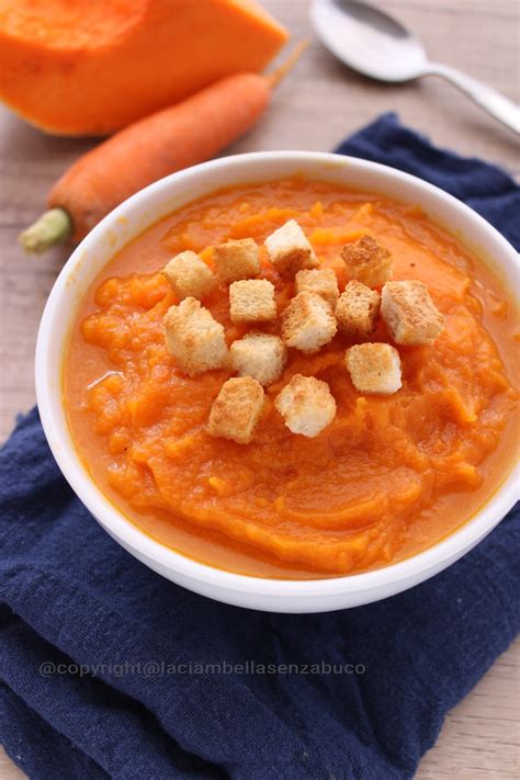 Crema di zucca e carote senza panna