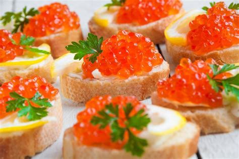 Uova di salmone caviale rosso