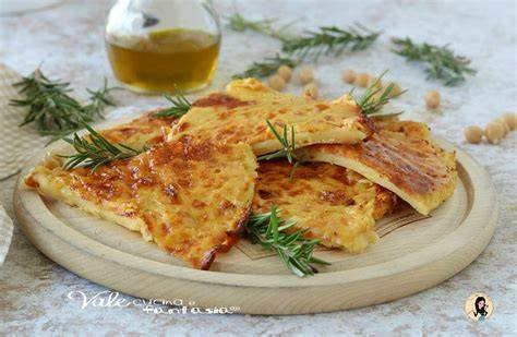 Farinata ligure con olive taggiasche