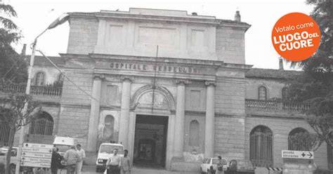 Ingresso neoclassico dell’Ospedale Serbelloni
