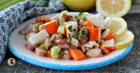 insalata di mare fredda estiva