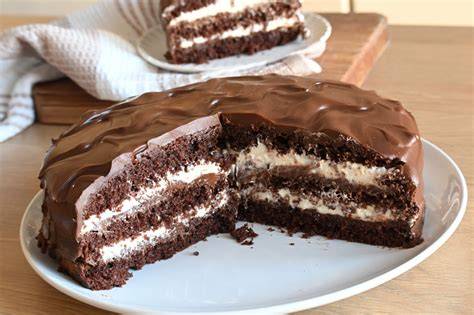 torta panna e Nutella decorata