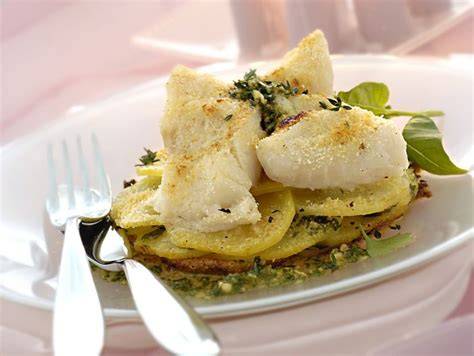 Merluzzo in brodo bianco con prezzemolo