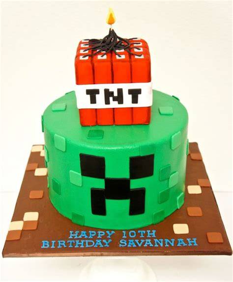 torta Minecraft quadrata decorata Creeper