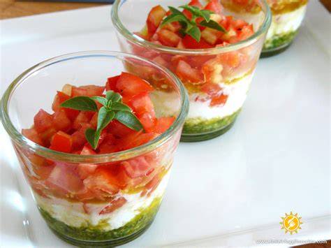 Gelée di pomodoro nei bicchierini