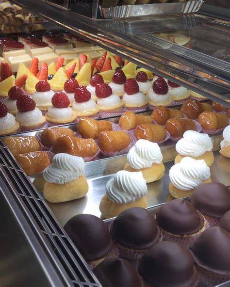 Laboratorio artigianale di pasticceria italiana