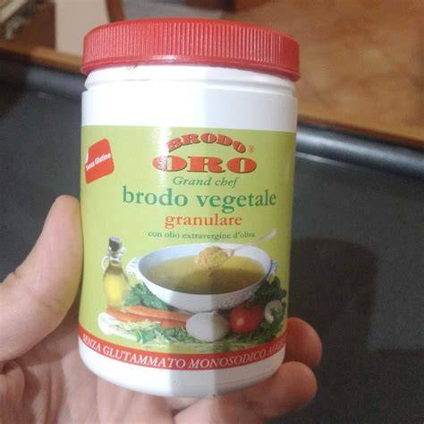 Preparazione del brodo granulare