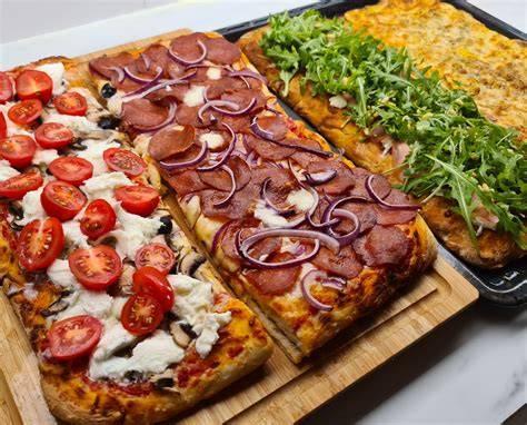 Pizza al taglio romana in negozio