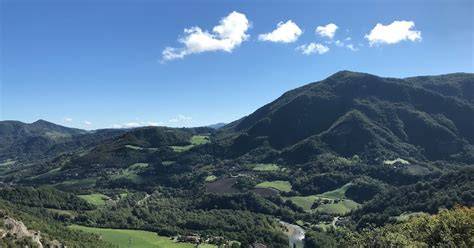 Panorama appenninico dalla Rupe di Calvenzano