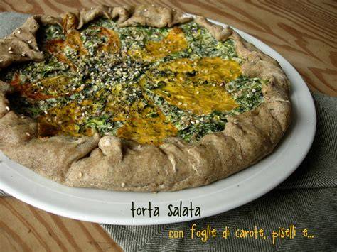 torta salata con foglie di carote