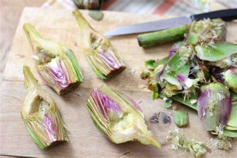 Come pulire i carciofi romani