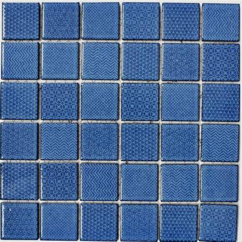 mosaico pixel blu per piscina