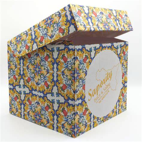 scatola elegante per panettone basso