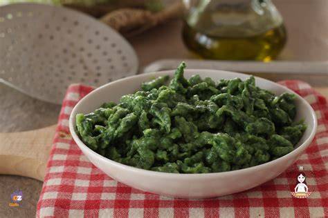 Spatzle tirolesi con spinaci