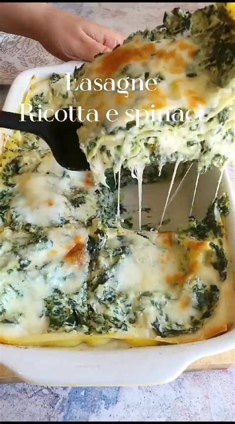 Besciamella cremosa con ricotta e noce moscata